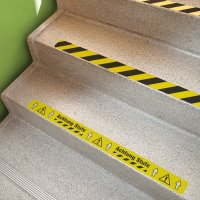 LPS-5125 Bedruckte Bodenmarkierung &quot;Achtung Stufe&quot;